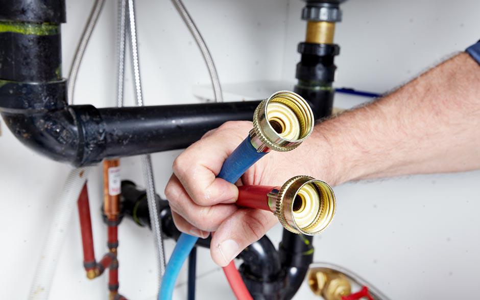 cherche plombier Coubron